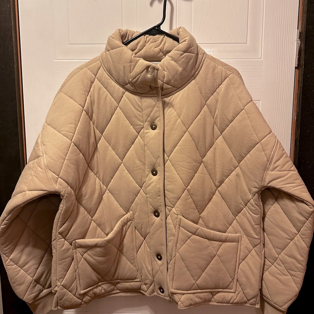 Brand new without tags Maurice’s quilted jacket